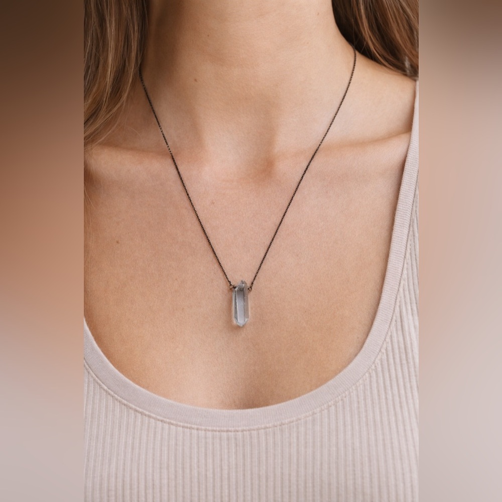 Delicate Clear Crystal Pendant Necklace - Picture 1 of 7